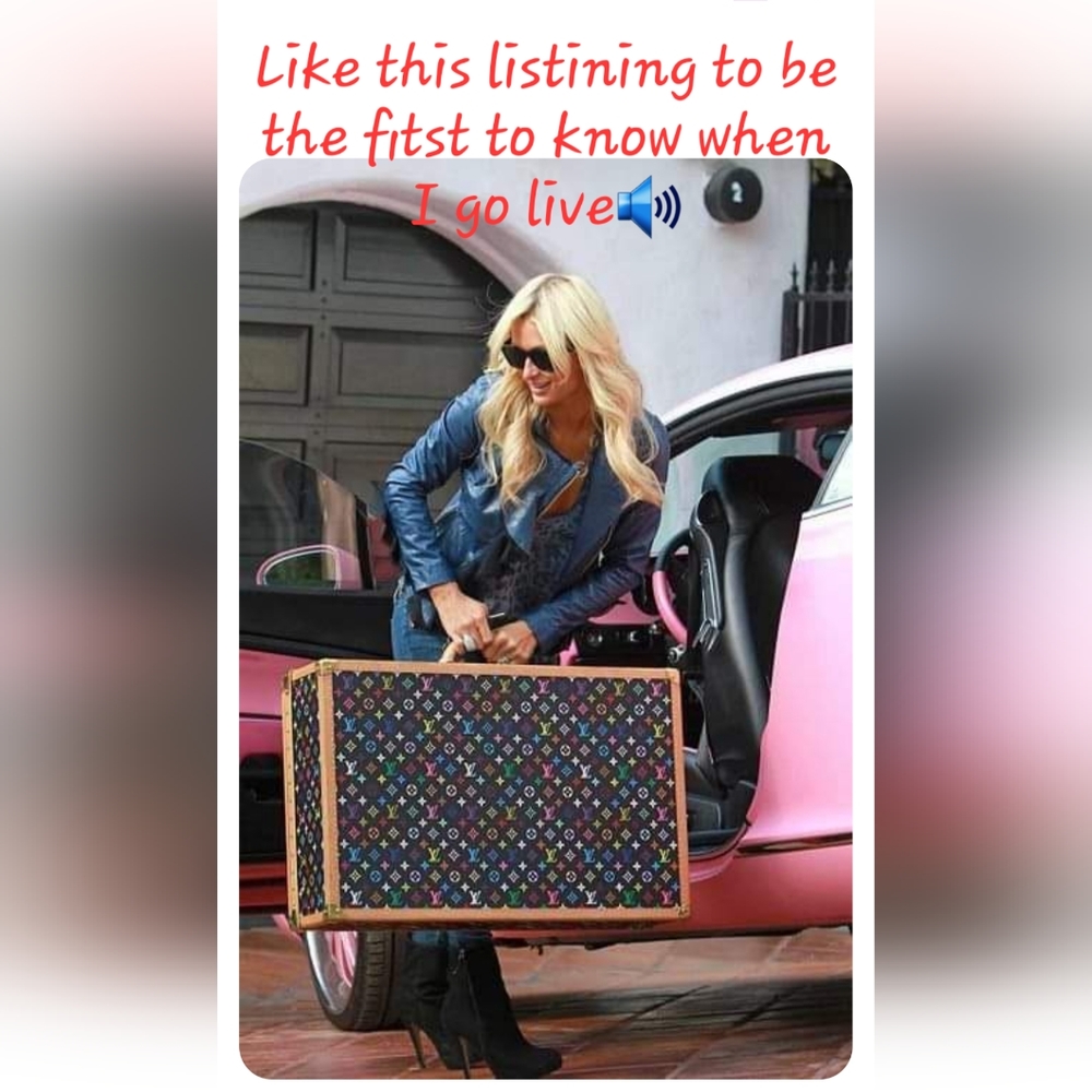 Like to be notified when I go live Luxury Designer Shows